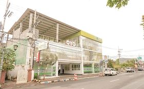 Ebizz Hotel